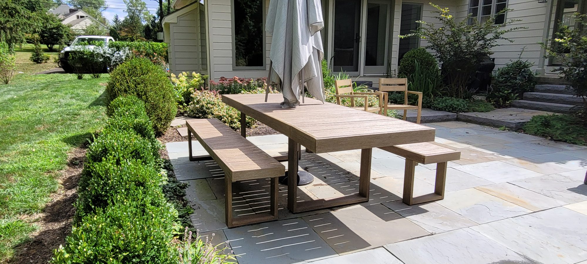 Organixx landscape project: 701 Woodleave