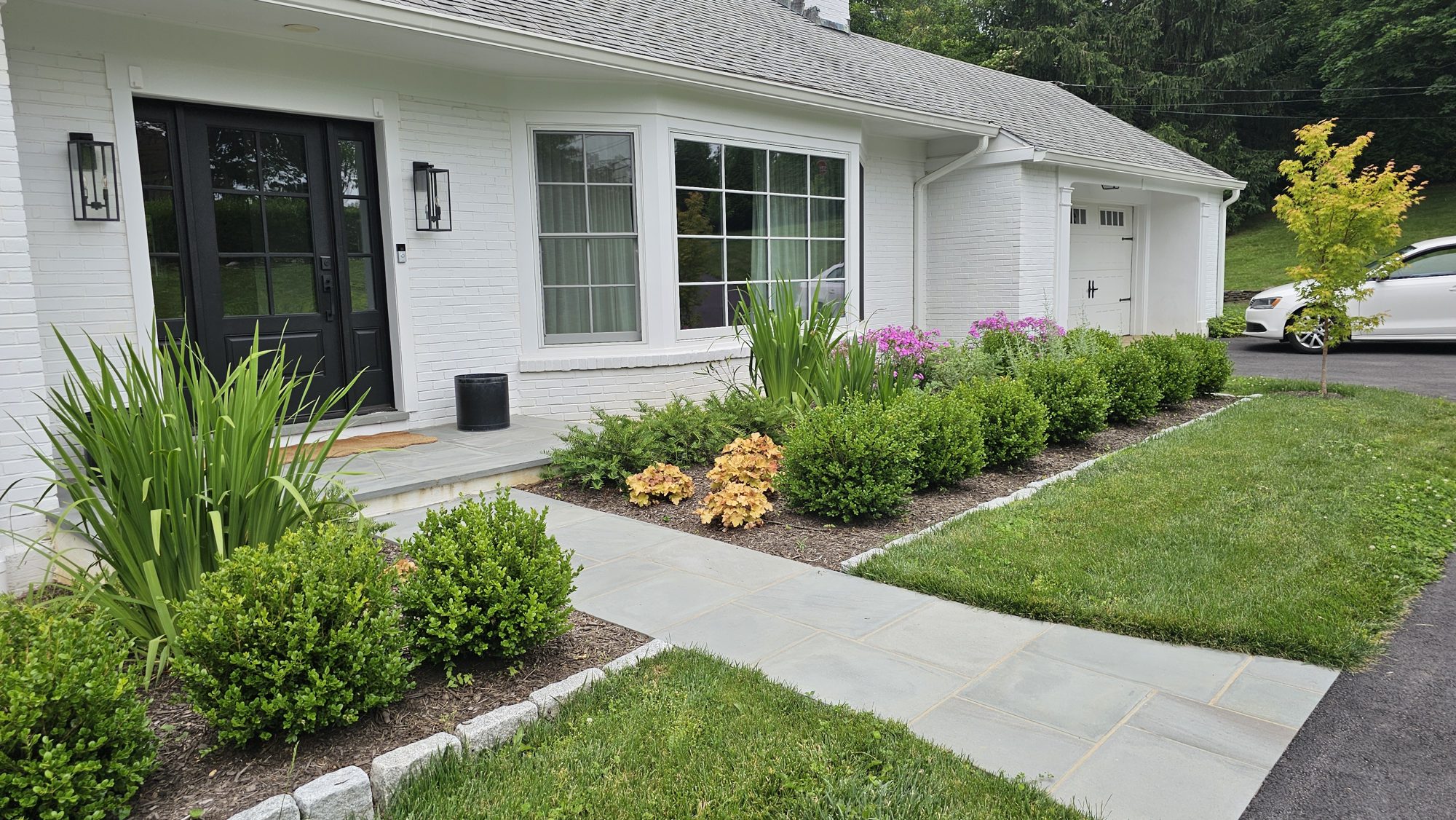 Organixx landscape project: 760 N. Ithan